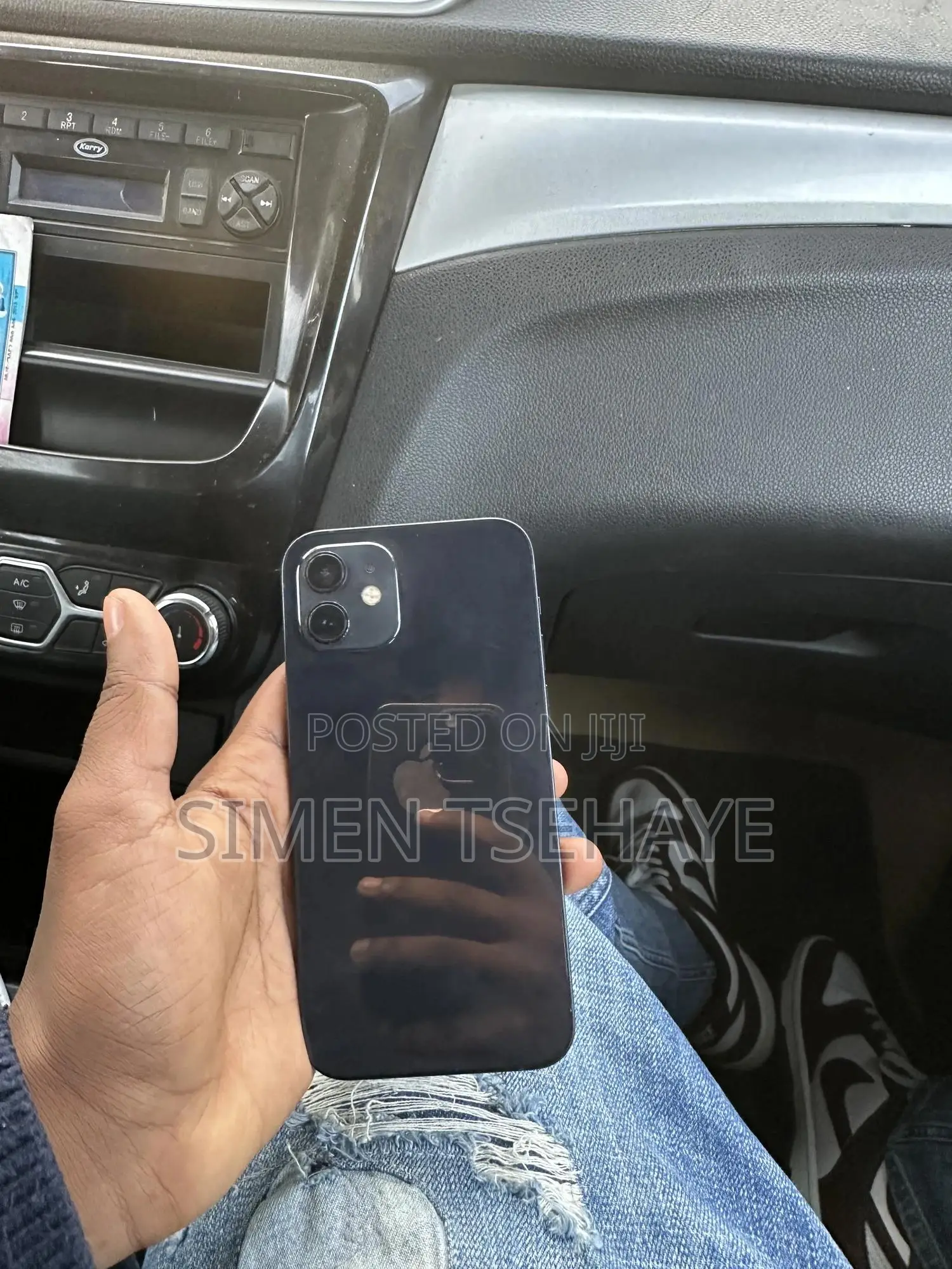 New Apple iPhone 12 64 GB Black