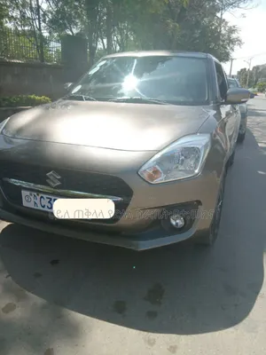 Suzuki Swift 2022 Pink