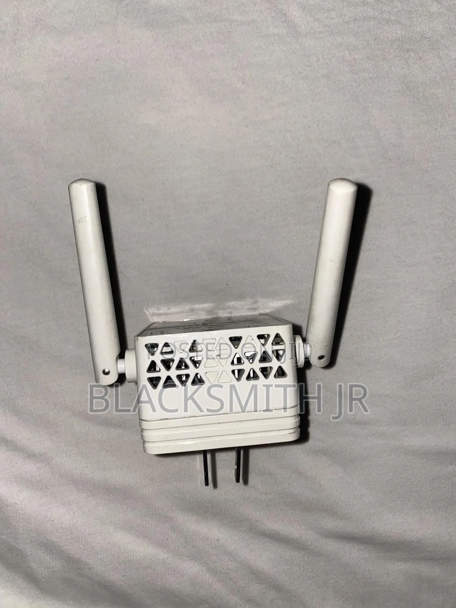 Netgear Wifi Extender and Wifi Adaptor for Desktop