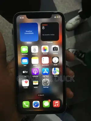 Photo - Apple iPhone 11 256 GB