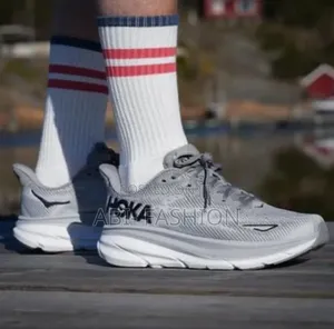 Hoka Clifton 9 Running Shoes Grey