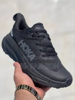 Hoka Challenger 7 GTX Running Shoes