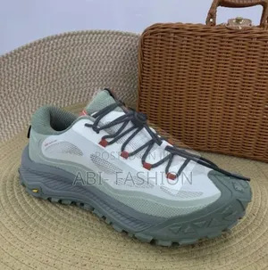 Acg Mountain Fly 2 Low Shoes