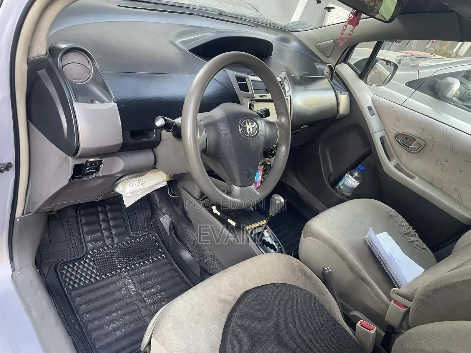 Toyota Yaris 2008 Purple