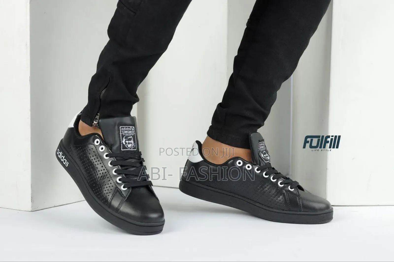 Black Adidas Flat Stan Smith Cool