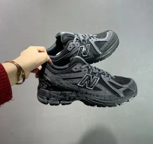 New Balance Sneaker Black 1906