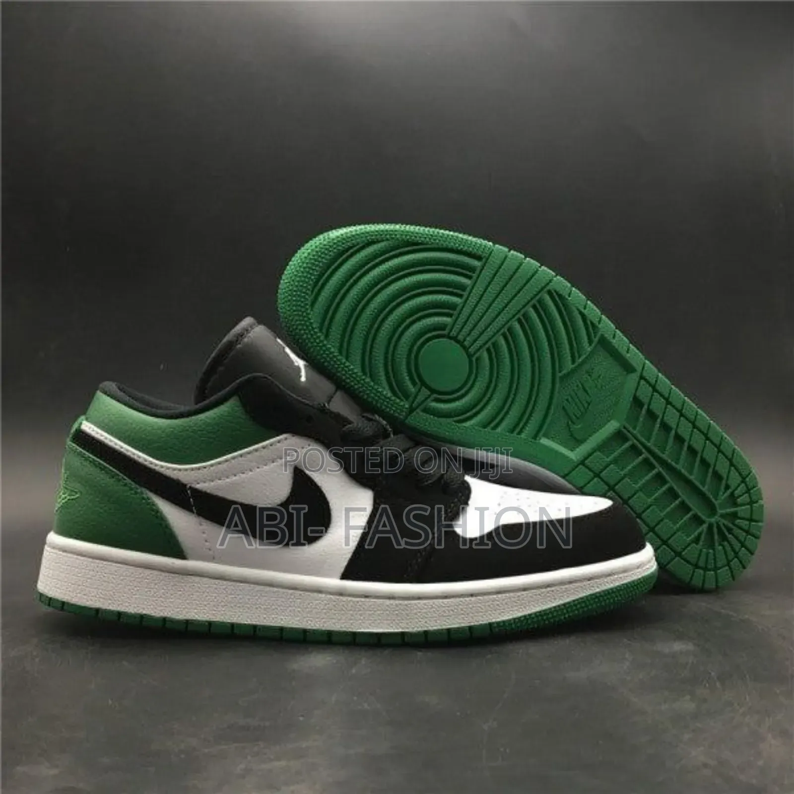 Nike Air Jordan 1 Low 'Mystic Green' Shoe