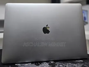 New Laptop Apple MacBook Pro 2019 16GB Intel Core I7 SSD 512GB