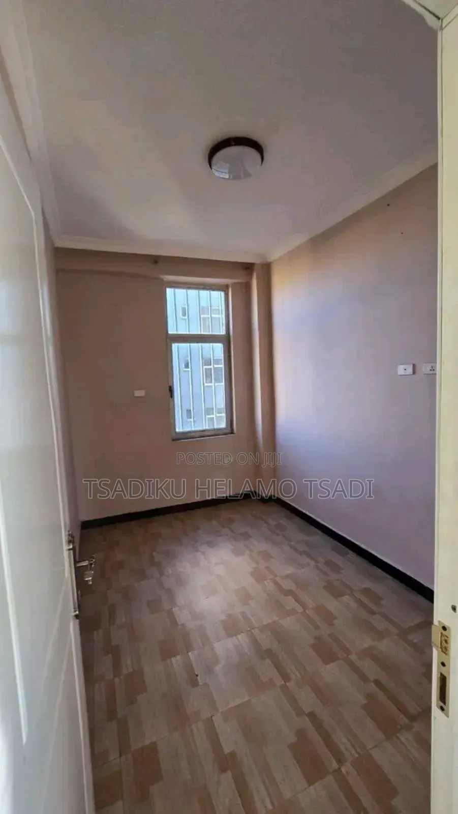 Furnished 3bdrm Condo in 40/60, Bole for sale