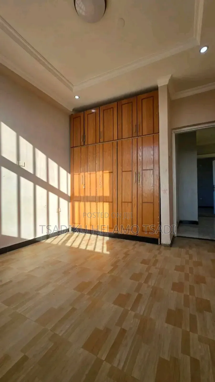 Furnished 3bdrm Condo in 40/60, Bole for sale