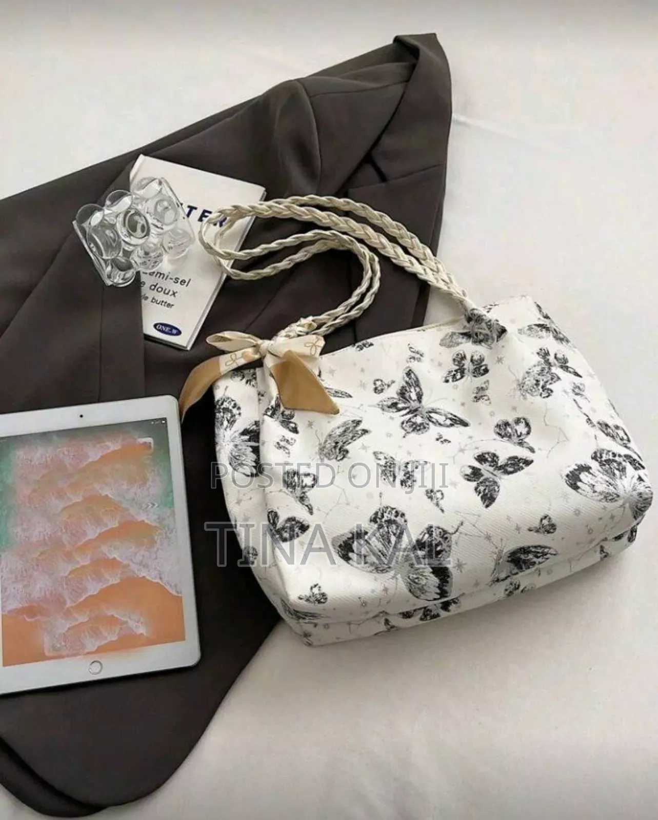 Butterfly Decor Tote Bag