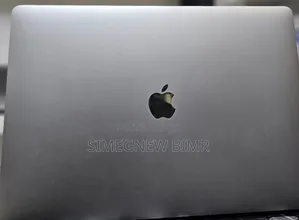 New Laptop Apple MacBook Pro 2019 16GB Intel Core i9 SSD 512GB