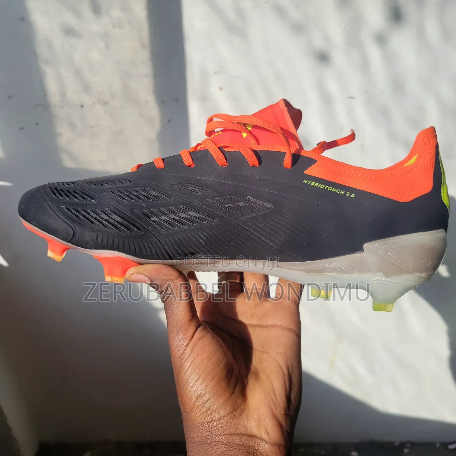 Predator Cleats /ታኬታ