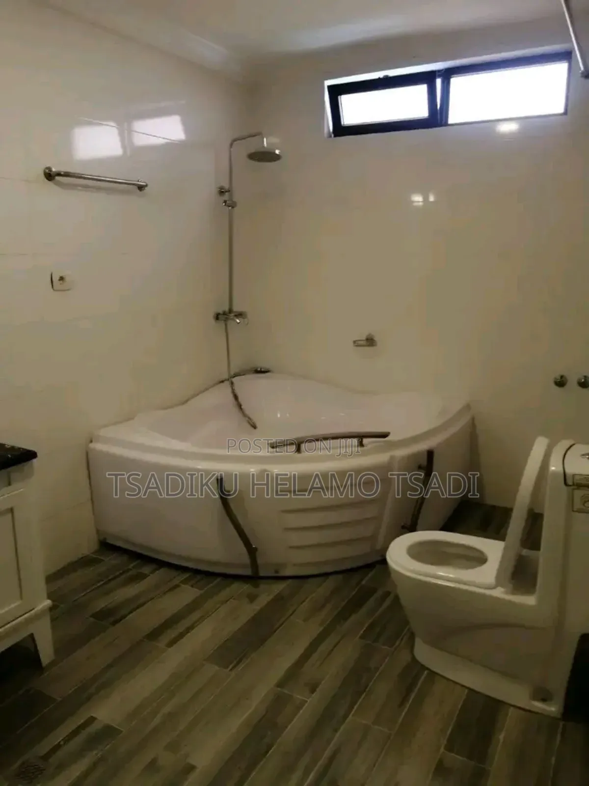 Furnished 5bdrm Townhouse/Terrace in G+2, Bole for sale