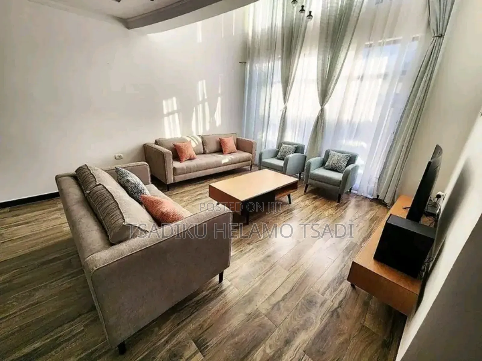 Furnished 5bdrm Townhouse/Terrace in G+2, Bole for sale