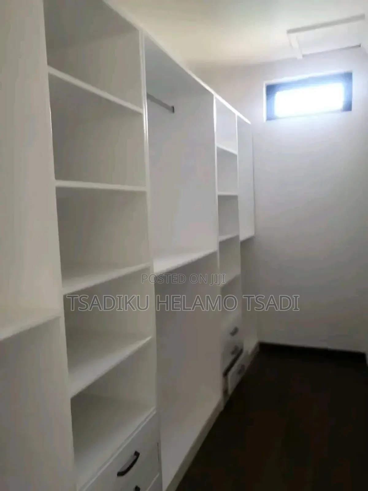 Furnished 5bdrm Townhouse/Terrace in G+2, Bole for sale