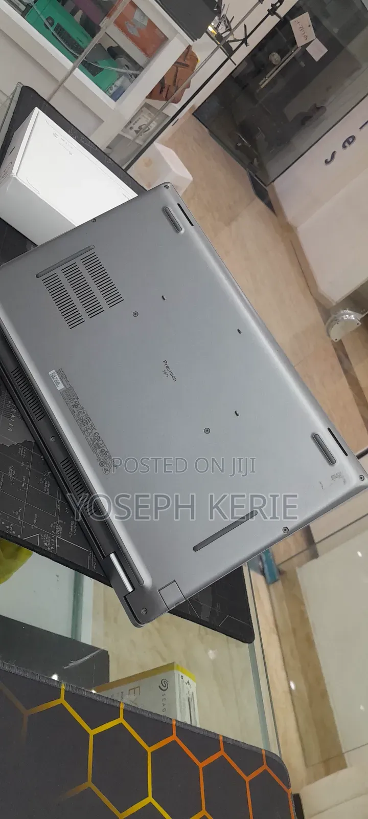 New Laptop Dell Precision 3570 16GB Intel Core i7 SSD 512GB