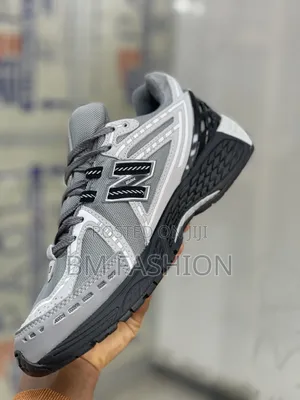 New Balance 1906r Running Shoes