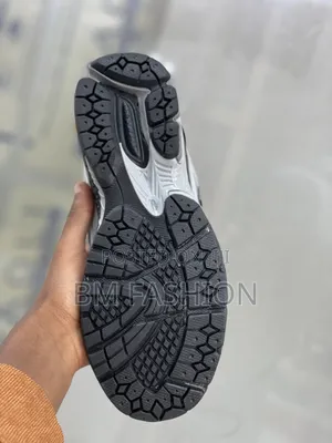 New Balance 1906r Running Shoes