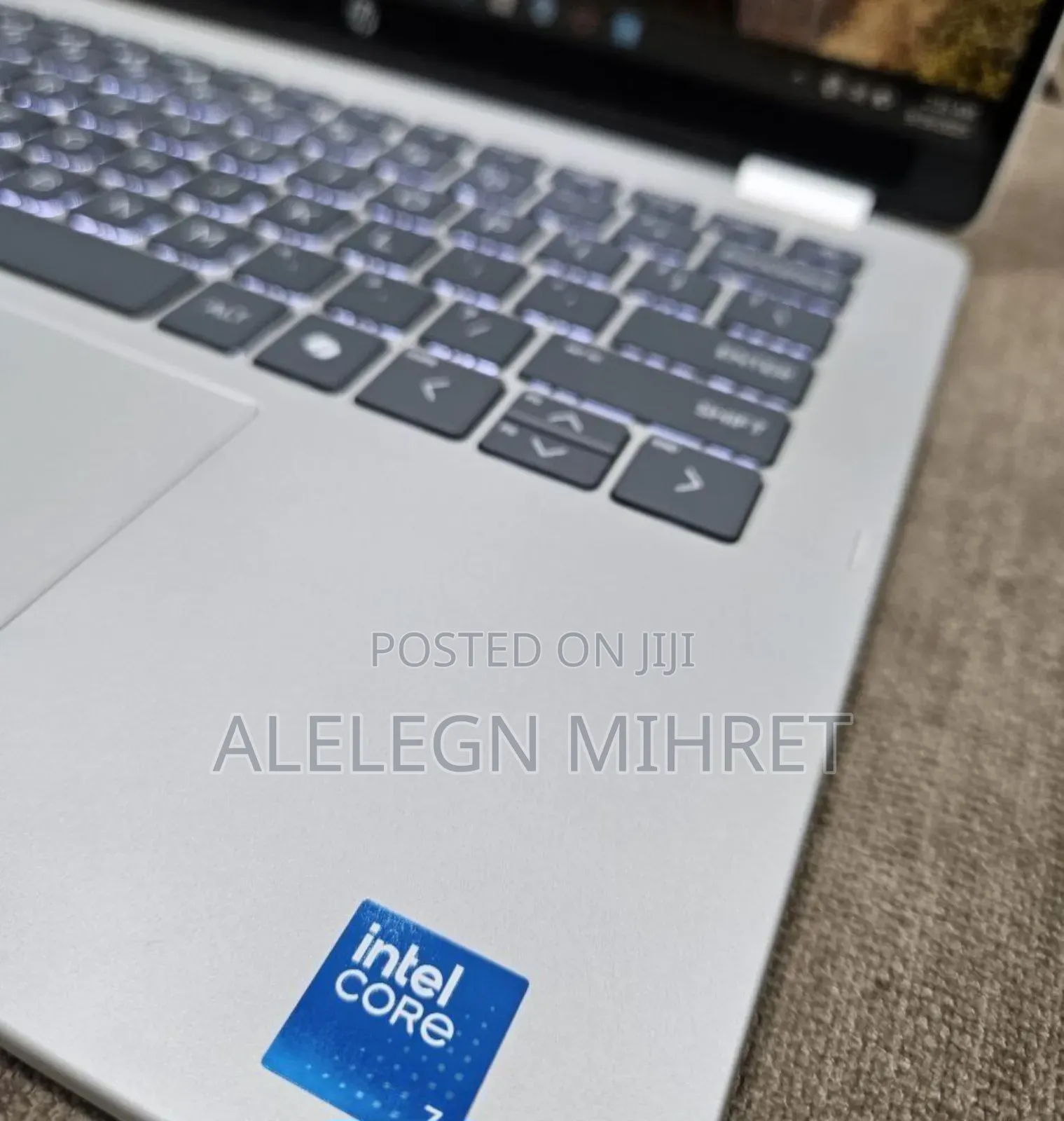 New Laptop HP OmniBook 5 Flip 16GB Intel Core I7 SSD 512GB