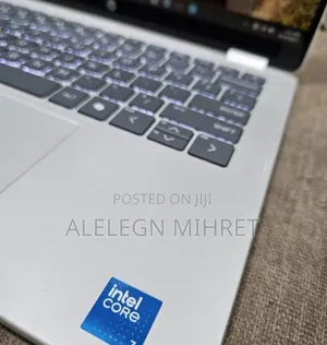 New Laptop HP OmniBook 5 Flip 16GB Intel Core I7 SSD 512GB