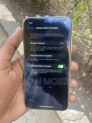 Apple XR 64 GB White