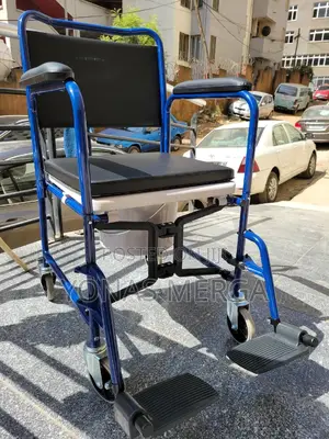 Toilet Commode Chair告僉a Wheelchair, or Bedside Commode Chair慘飆pot Cher
