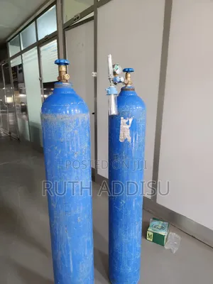 Photo - Oxygen Cylinder鳵不oxygen Tank Cylinder With Gauge腕力oxygen Tank New