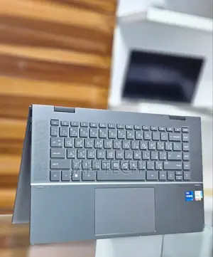 New Laptop HP Envy X360 16GB Intel Core I7 SSD 512GB