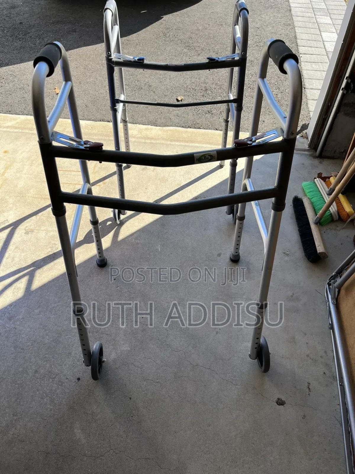 Walker腔說folable Walker