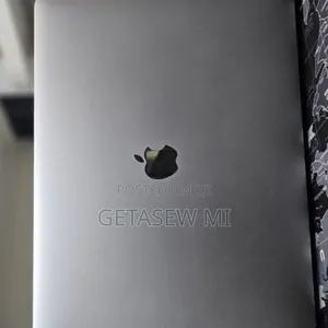 New Laptop Apple MacBook Pro 2019 32GB Intel Core I9 SSD 512GB