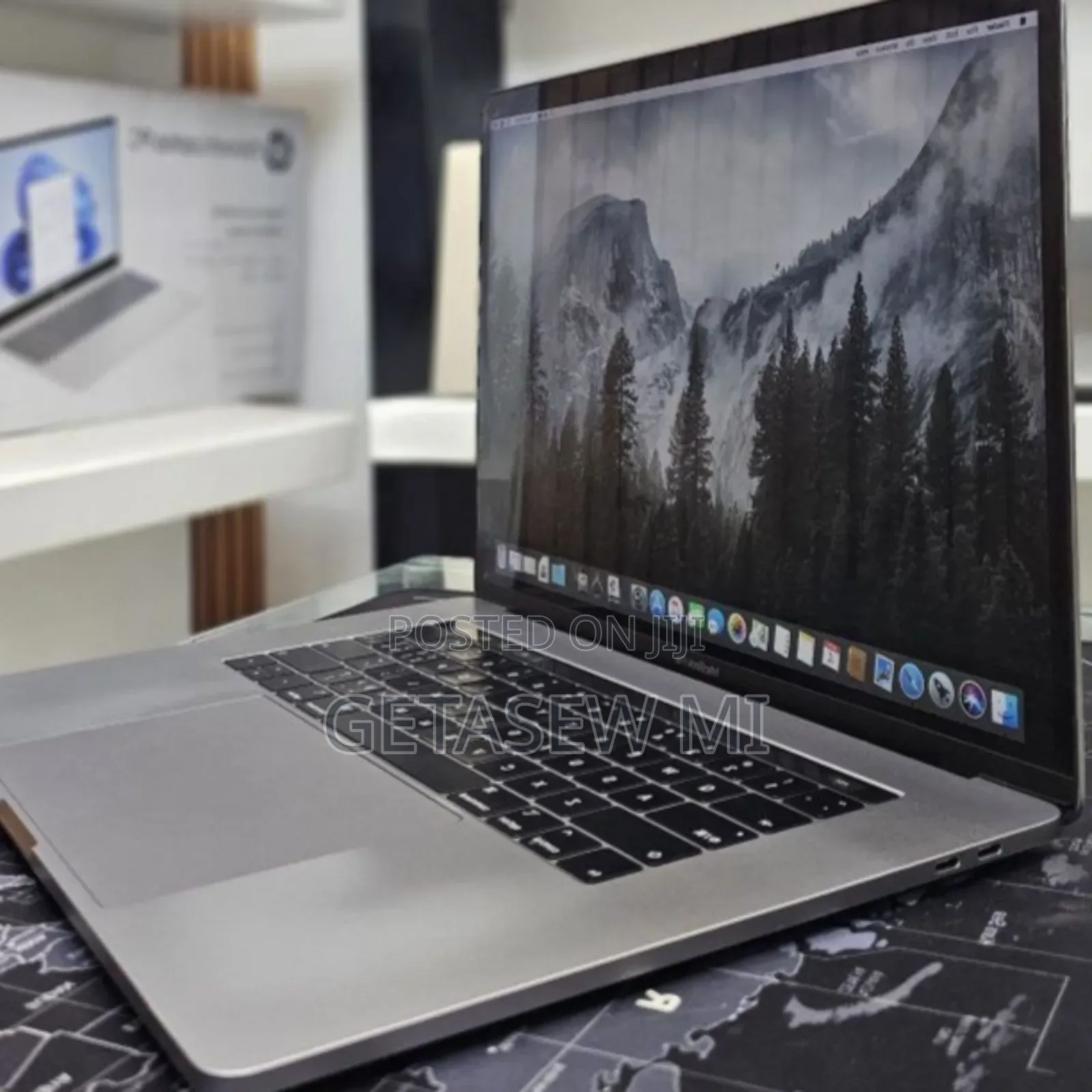 New Laptop Apple MacBook Pro 2019 32GB Intel Core I9 SSD 512GB