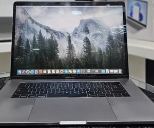 New Laptop Apple MacBook Pro 2019 16GB Intel Core i9 SSD 512GB