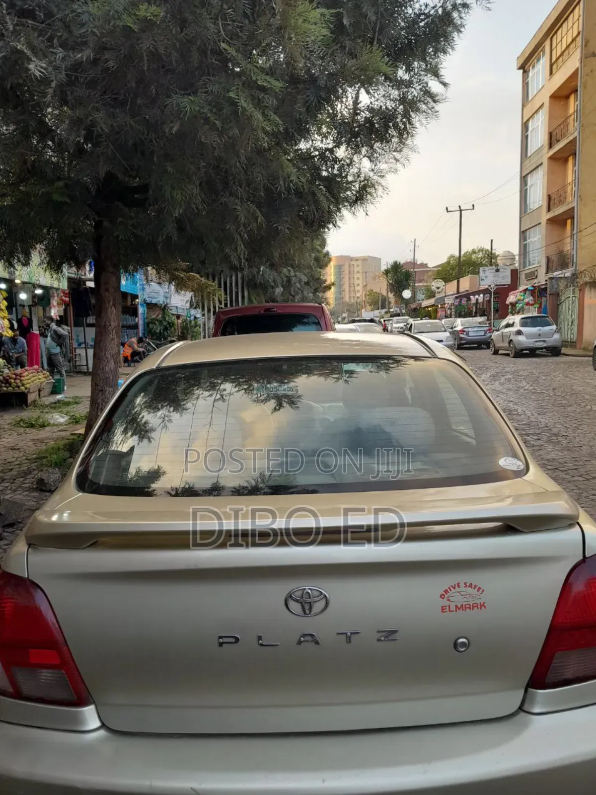 Toyota Platz 1.0 FWD 2001 Gold