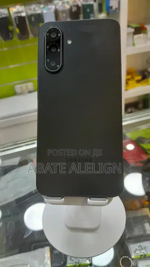 New Samsung Galaxy A17 5G 256 GB