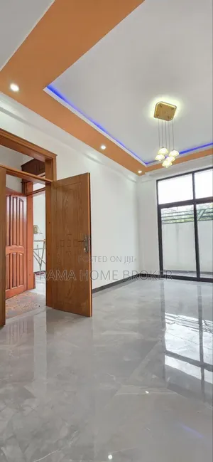 Furnished 6bdrm Apartment in Yeka for sale