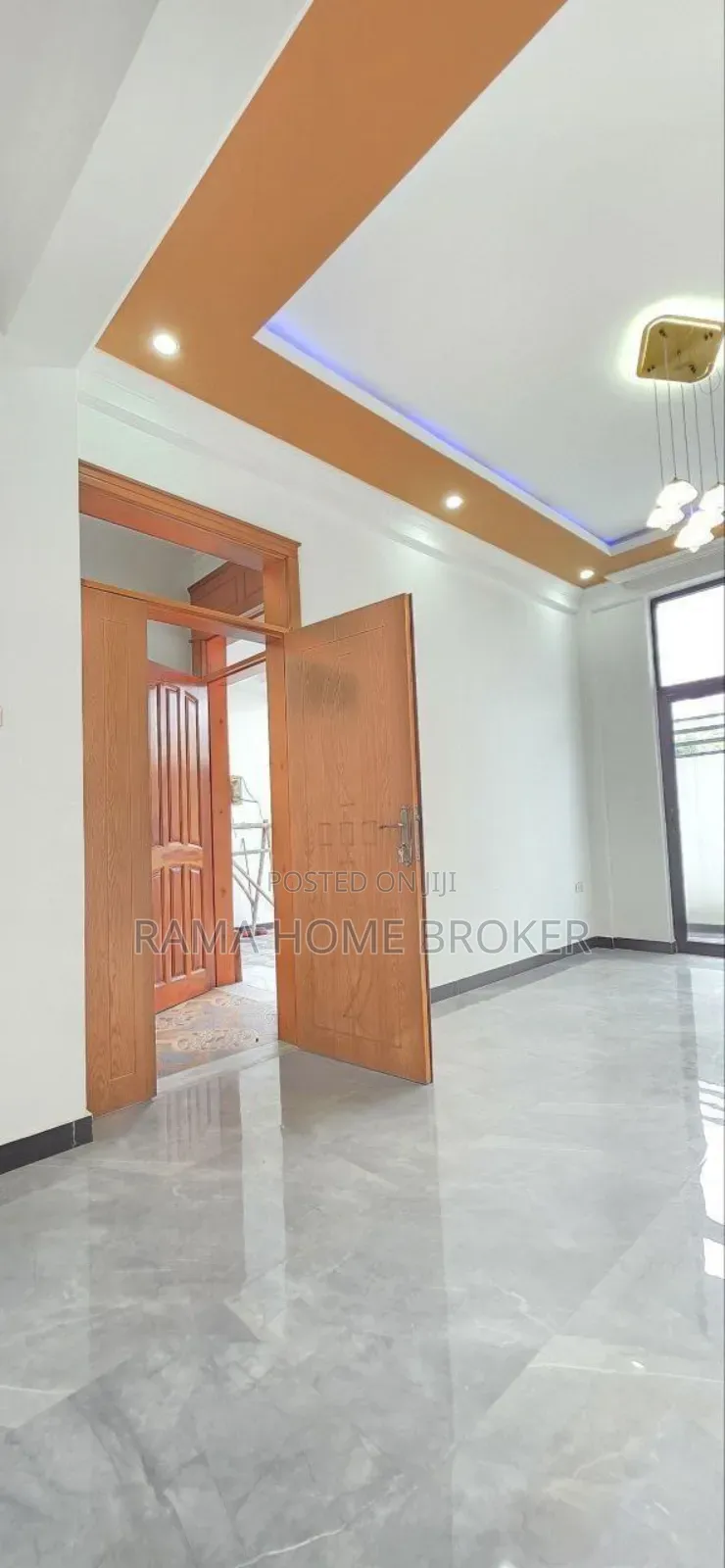 Furnished 6bdrm Apartment in Yeka for sale