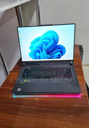 New Laptop Asus ROG Strix G15 16GB Intel Core I9 SSD 1T