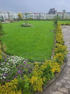 5bdrm House in Ccd, G+1 Luxury, North Shewa for sale