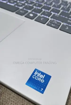 New Laptop HP OmniBook 7 14" 16GB Intel Core I7 SSD 512GB