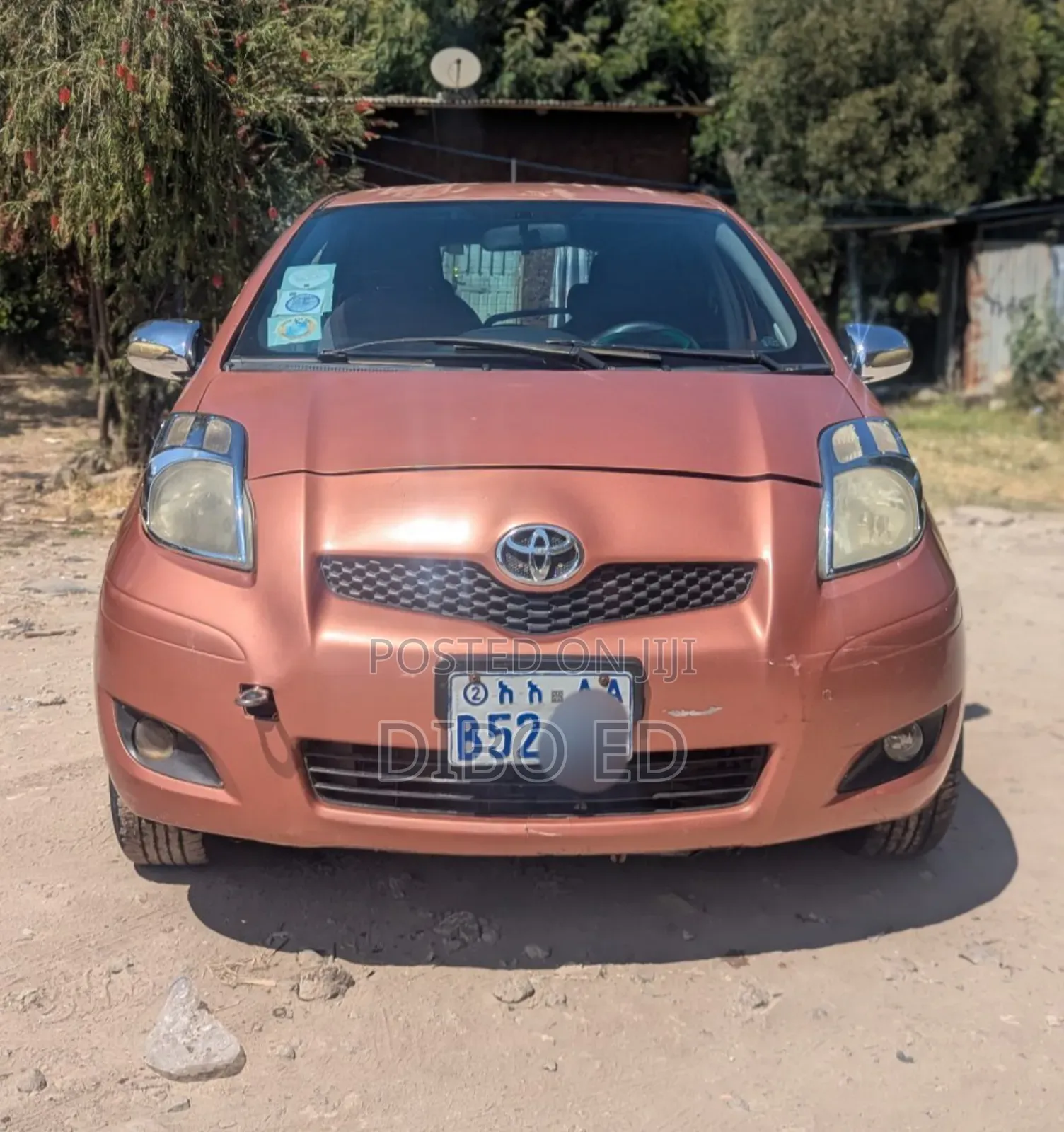 Toyota Yaris Base Hatchback 3dr 2010 Brown