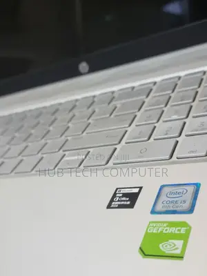 New Laptop HP Pavilion 15 8GB Intel Core I5 HDD+SSD 512GB
