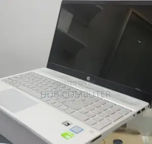 New Laptop HP Pavilion 15 8GB Intel Core I5 HDD+SSD 512GB