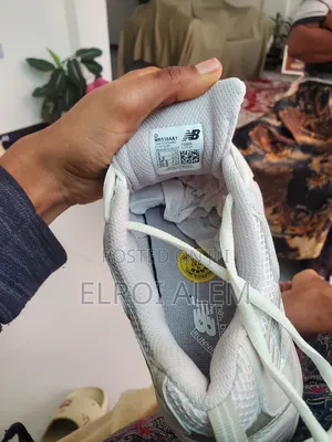 New Balance Shoes 530