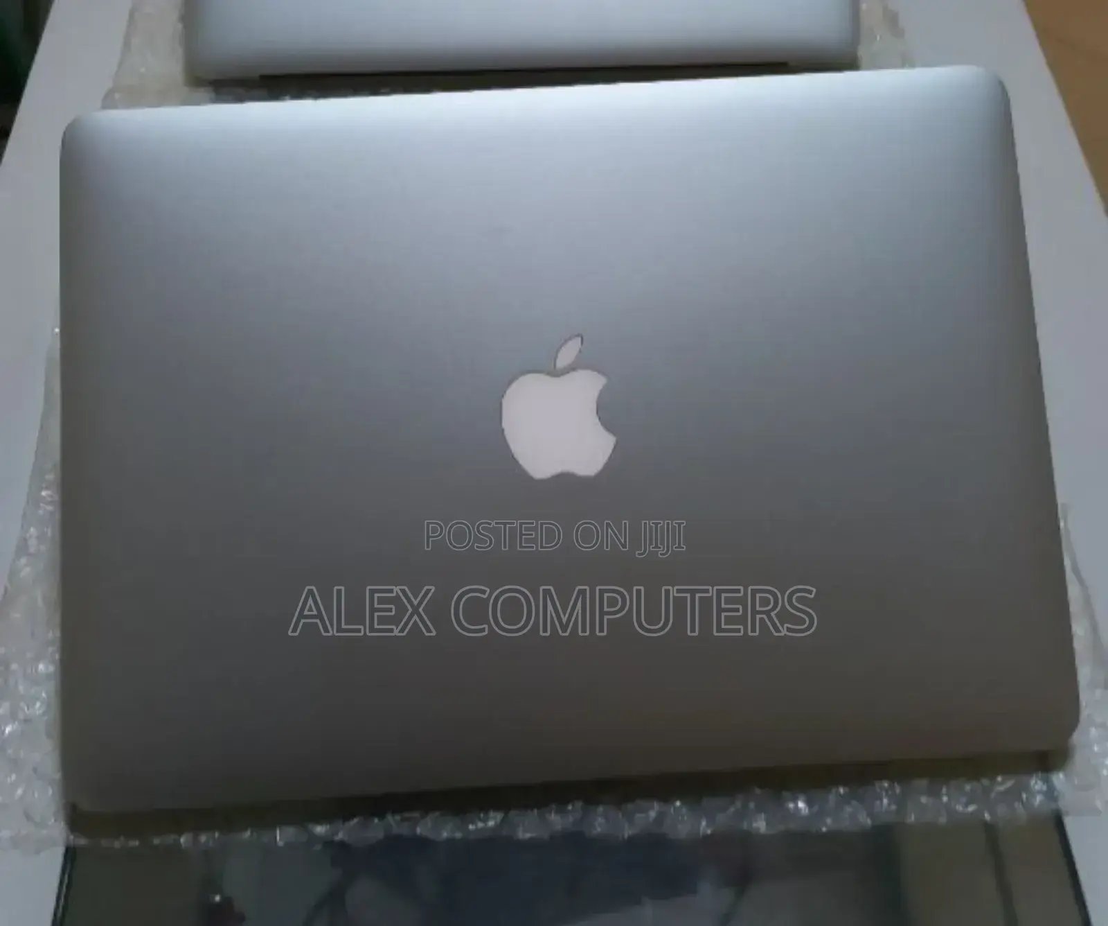 New Laptop Apple MacBook Air 2017 8GB Intel Core I5 SSD 128GB