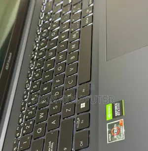 New Laptop Asus VivoBook 15 X505BA 16GB AMD Ryzen 7 SSD 512GB
