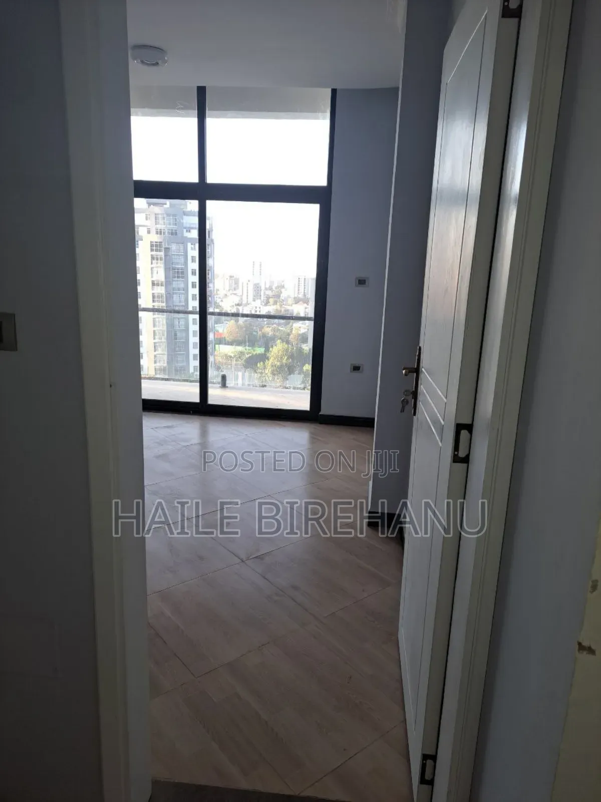4bdrm Apartment in Yeka for rent