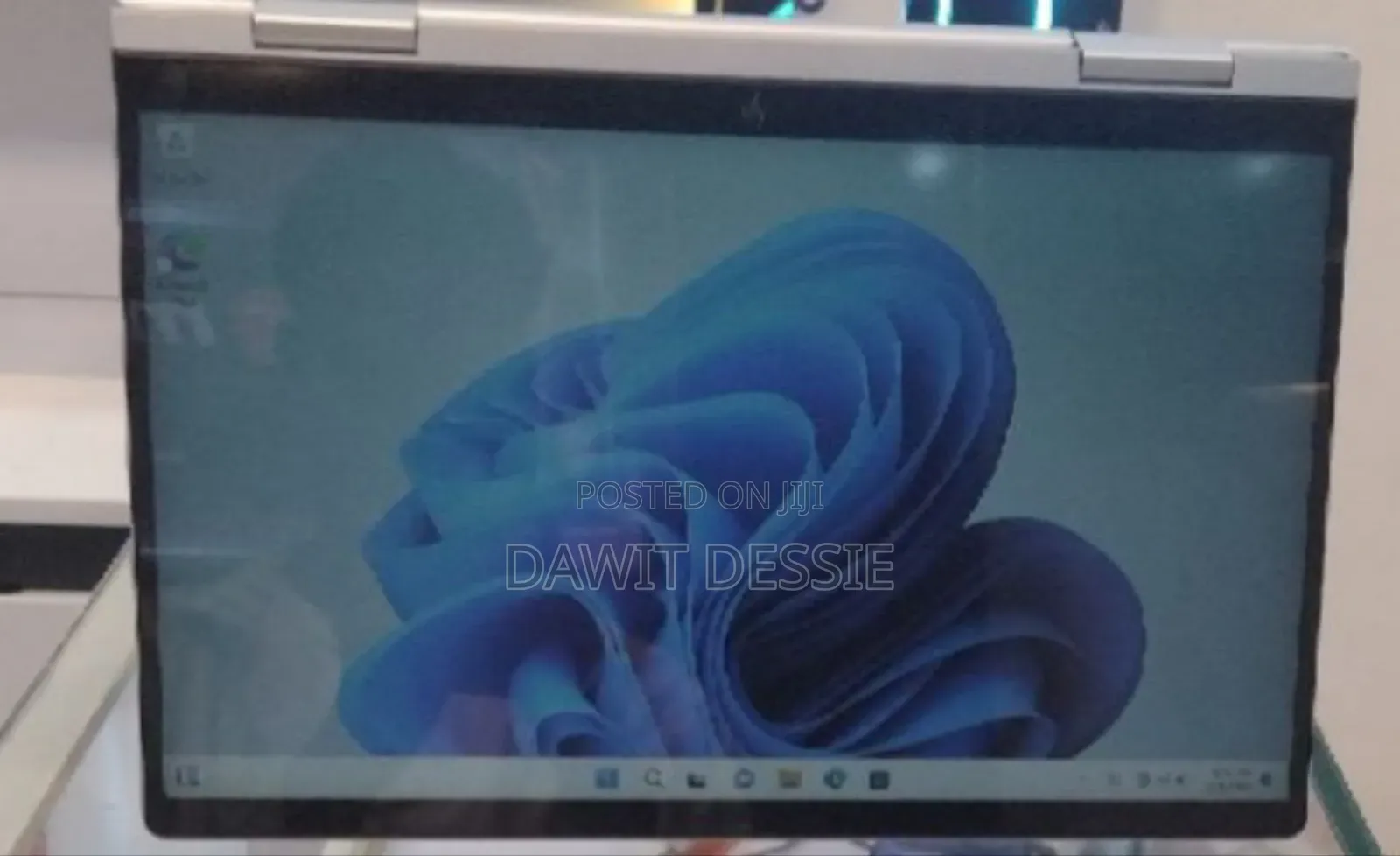 New Laptop HP Envy X360 16GB Intel Core 7 SSD 1T
