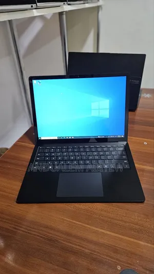 New Laptop Microsoft Surface Laptop 5 16GB Intel Core I7 SSD 256GB