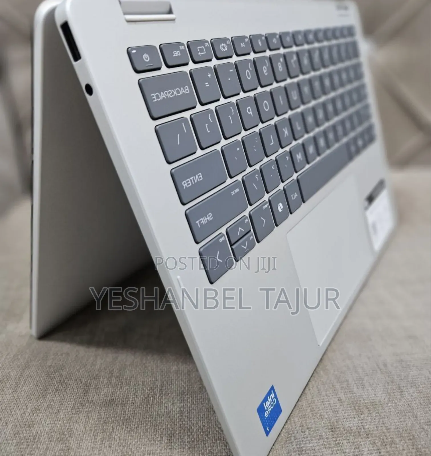 New Laptop HP OmniBook 5 Flip 16GB Intel Core 7 SSD 512GB